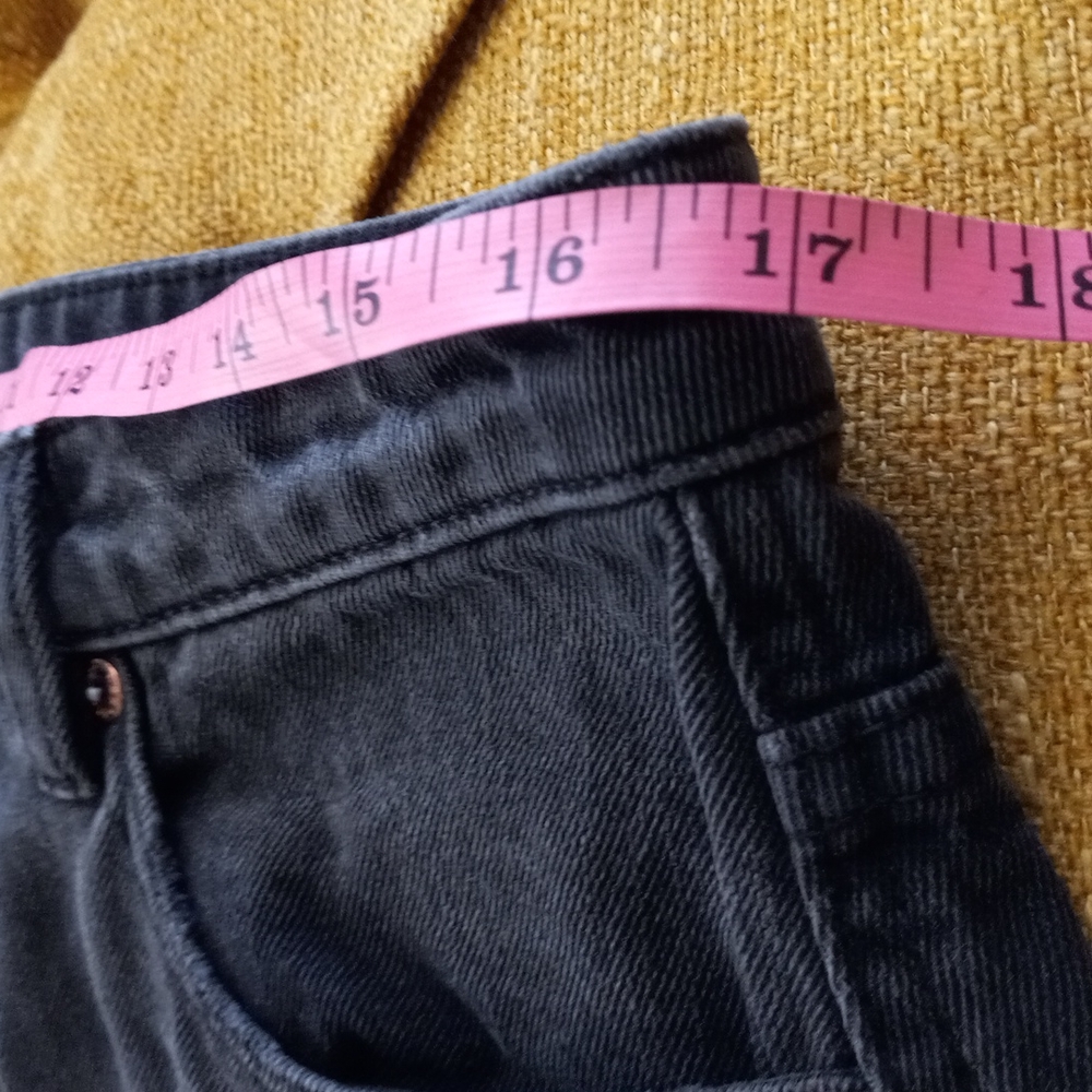 Free People sz 30 black front zip denim raw hem skirt. - Picture 9 of 10